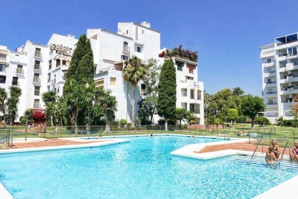 Caprichoso Apartamento En El Corazon De Puerto Banus Марбелья Экстерьер фото